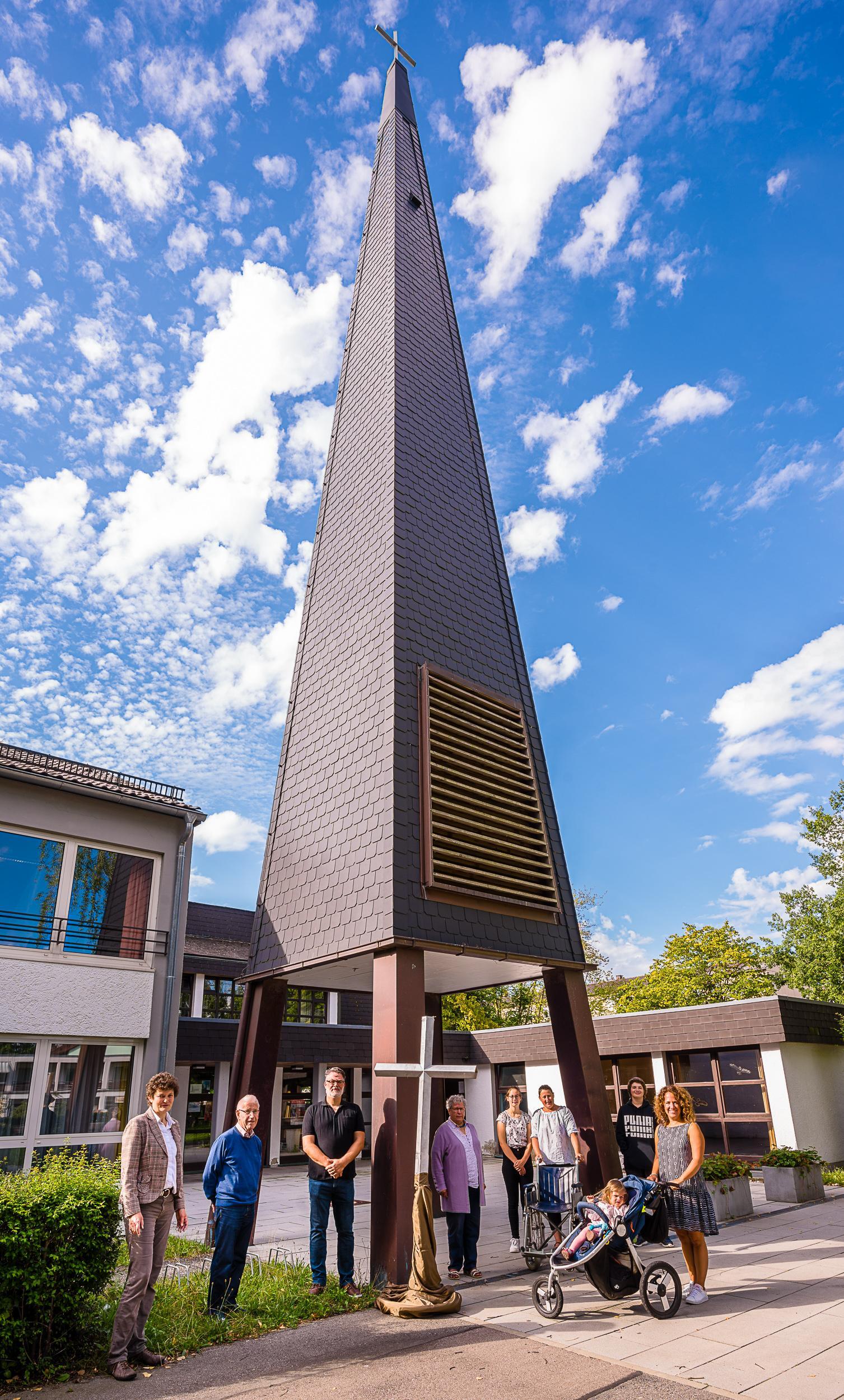 Der Turm der Versöhnungskirche nach dem Bau